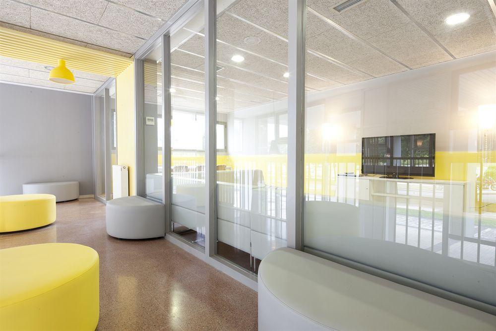 Residencia Universitaria Resa Manuel Agud Querol San Sebastián Exteriör bild
