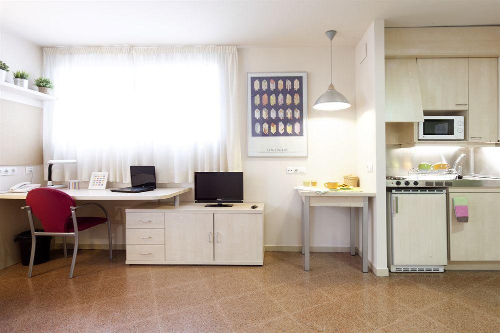 Residencia Universitaria Resa Manuel Agud Querol San Sebastián Exteriör bild