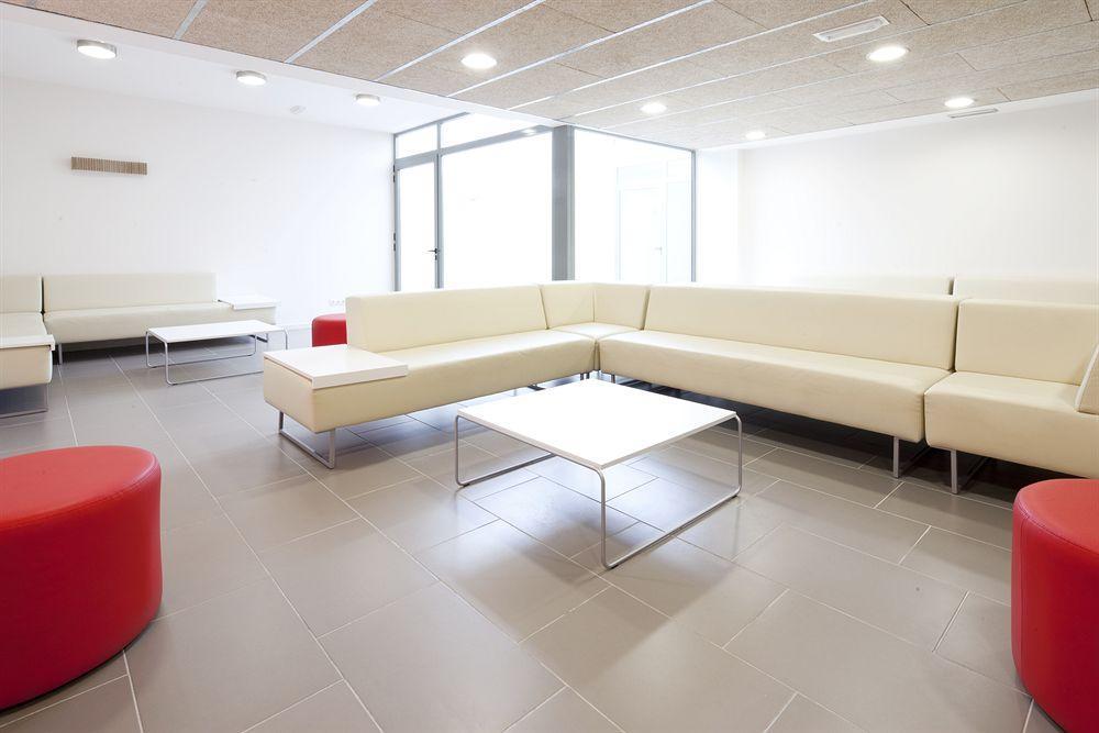 Residencia Universitaria Resa Manuel Agud Querol San Sebastián Exteriör bild