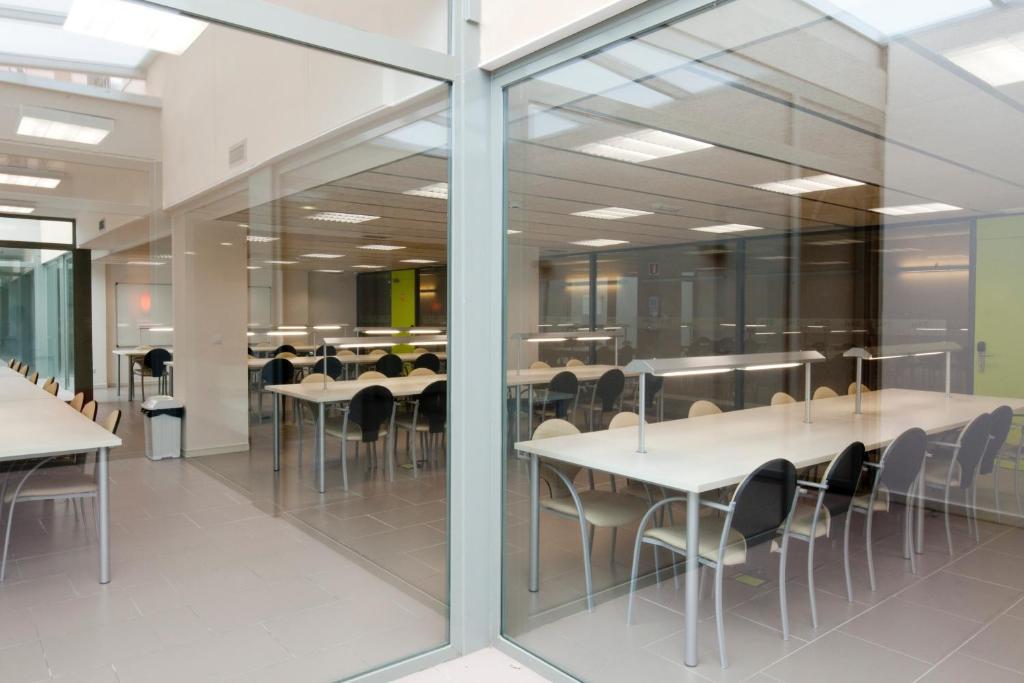 Residencia Universitaria Resa Manuel Agud Querol San Sebastián Exteriör bild