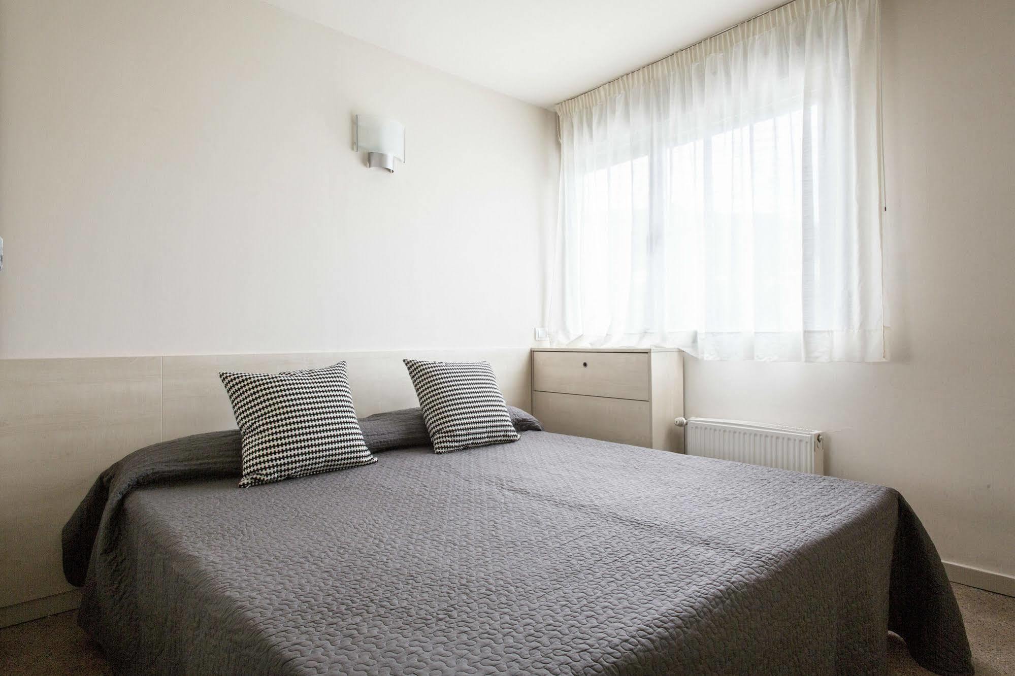 Residencia Universitaria Resa Manuel Agud Querol San Sebastián Exteriör bild