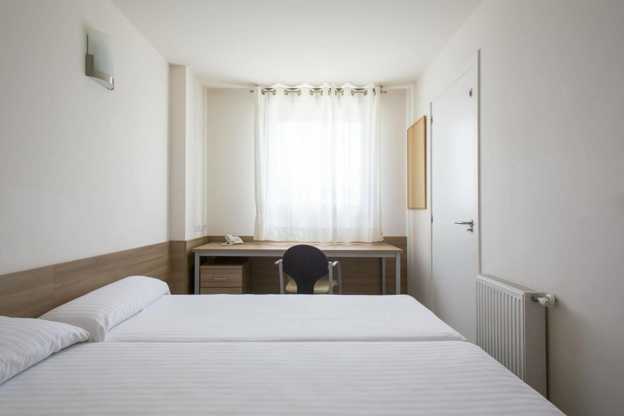 Residencia Universitaria Resa Manuel Agud Querol San Sebastián Exteriör bild