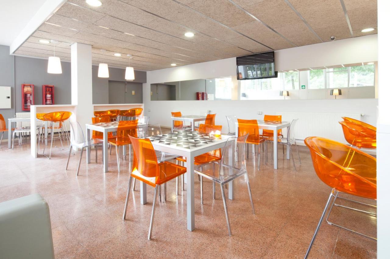 Residencia Universitaria Resa Manuel Agud Querol San Sebastián Exteriör bild